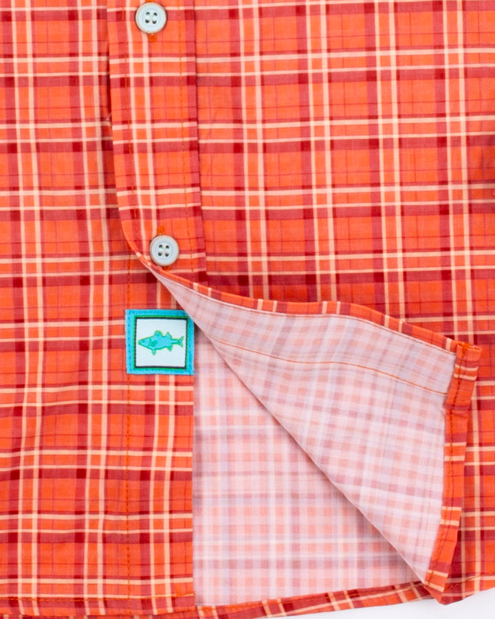 BreezeTech™ Performance Button Down