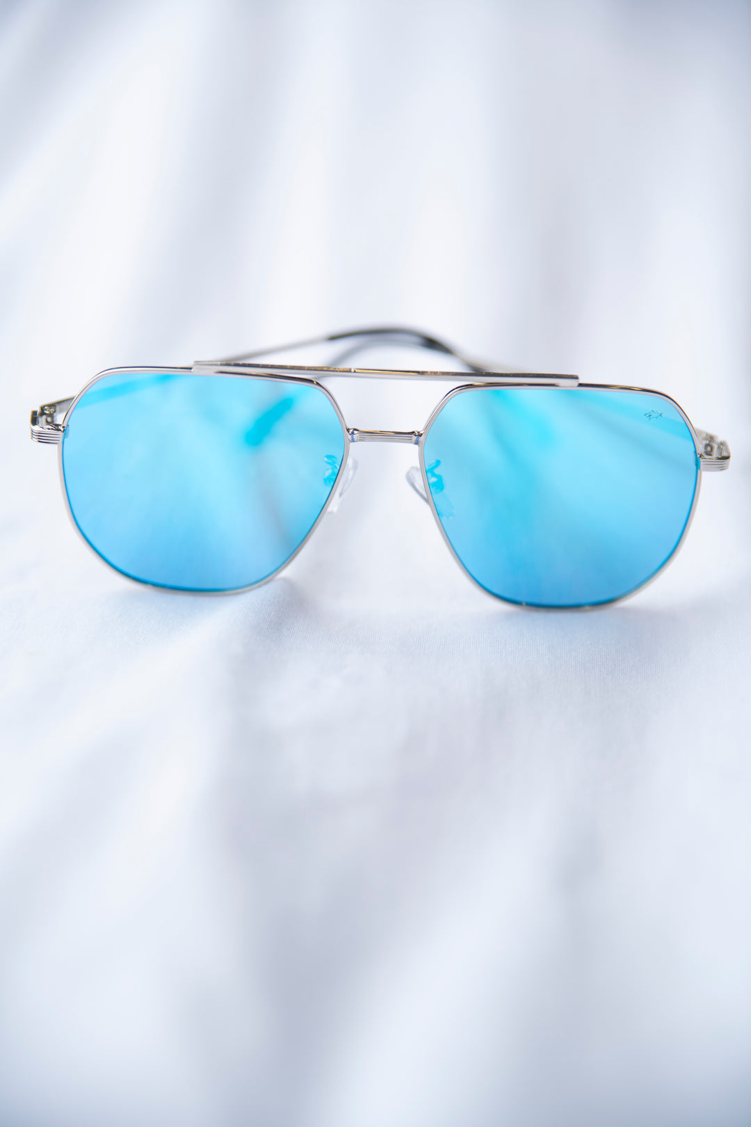 "The Captains" Sunglasses Tomahawk Shades x Saltwater Long Island Blue